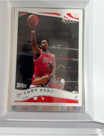 2005-06 Topps #56 Eddy Curry — front