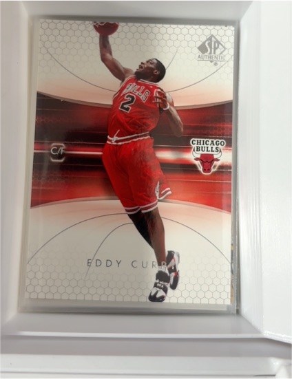 2004-05 SP Authentic #10 Eddy Curry — front