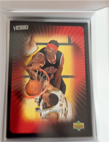2003 Upper Deck Victory #10 Eddy Curry — front