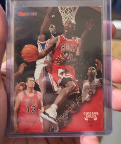 1996 SkyBox NBA Hoops #20 Michael Jordan Chicago Bulls — front