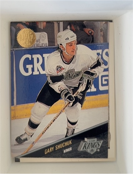 1993-94 Leaf #222 Gary Shuchuk — front