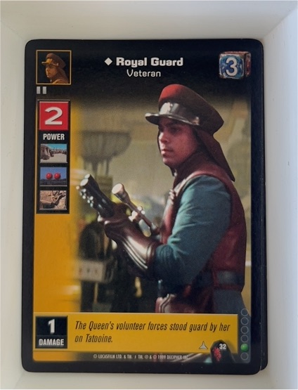 1999 Decipher Star Wars Young Jedi CCG #32 Royal Guard Veteran — front