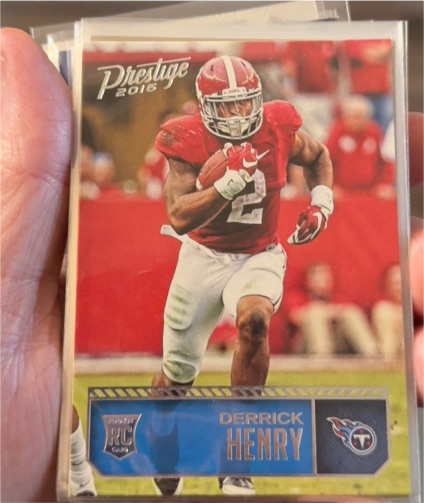 2016 Panini Prestige #218 Derrick Henry Rookie Card — front