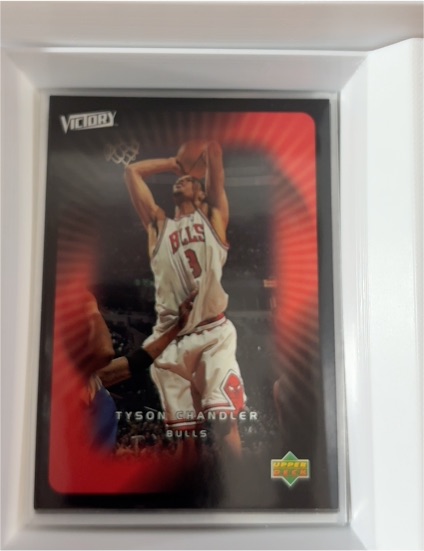 2003-04 Upper Deck Victory #9 Tyson Chandler — front