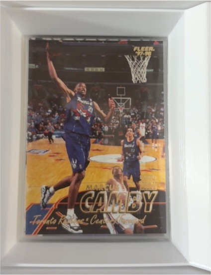 1997-98 Fleer #21 Marcus Camby — front