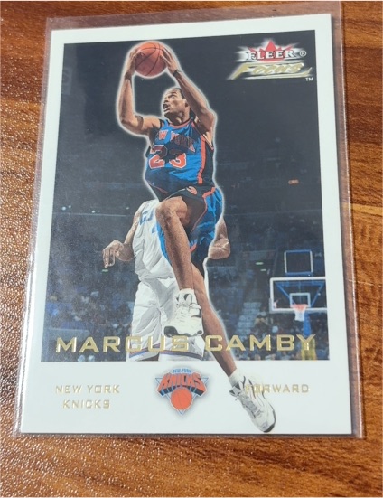 1999-00 Fleer Focus #95 Marcus Camby — front