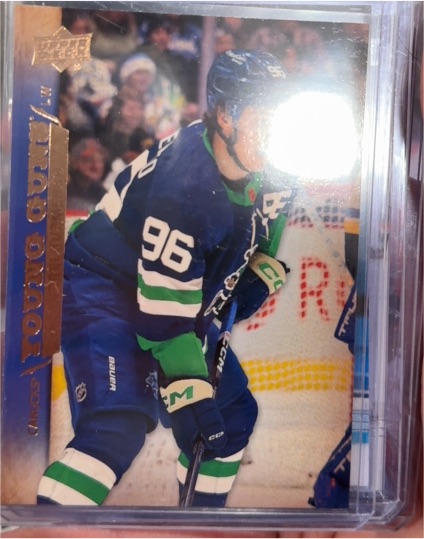2022-23 Upper Deck Extended Series 2007-08 Upper Deck Retro Young Guns #T-100 Andrei Kuzmenko — front