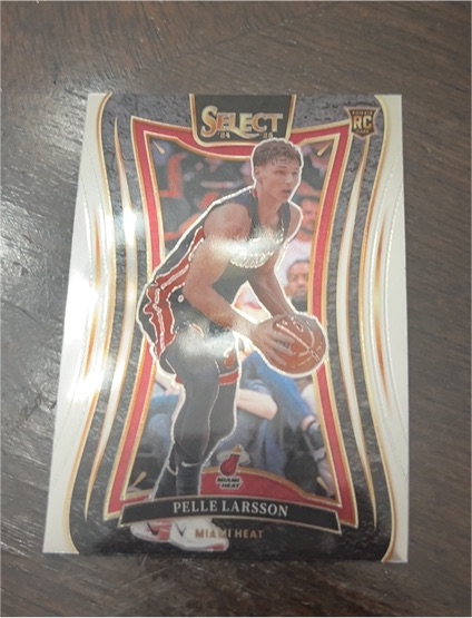 2024-25 Panini Select #400 Pelle Larsson — front