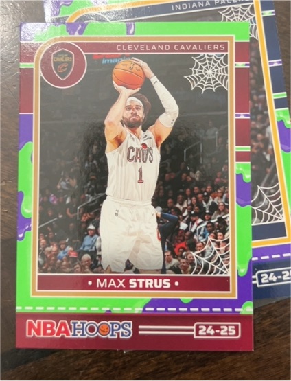 2024-25 Panini NBA Hoops Haunted Hoops #24-25 Max Strus — front