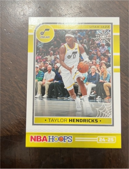 2024-25 Panini Haunted Hoops #87 Taylor Hendricks — front
