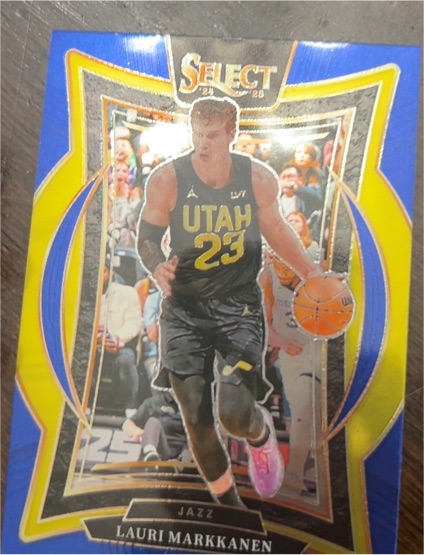 2024-25 Panini Select #62 Lauri Markkanen Blue Concourse — front