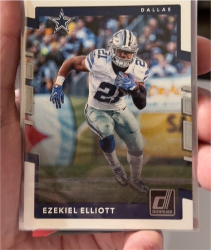 2017 Donruss #114 Ezekiel Elliott Dallas Cowboys — front