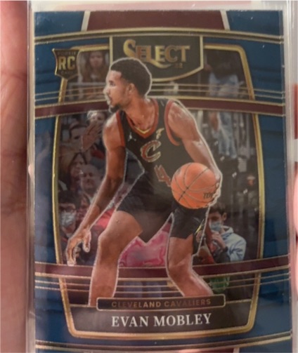 2021-22 Panini Select #5 Evan Mobley — front