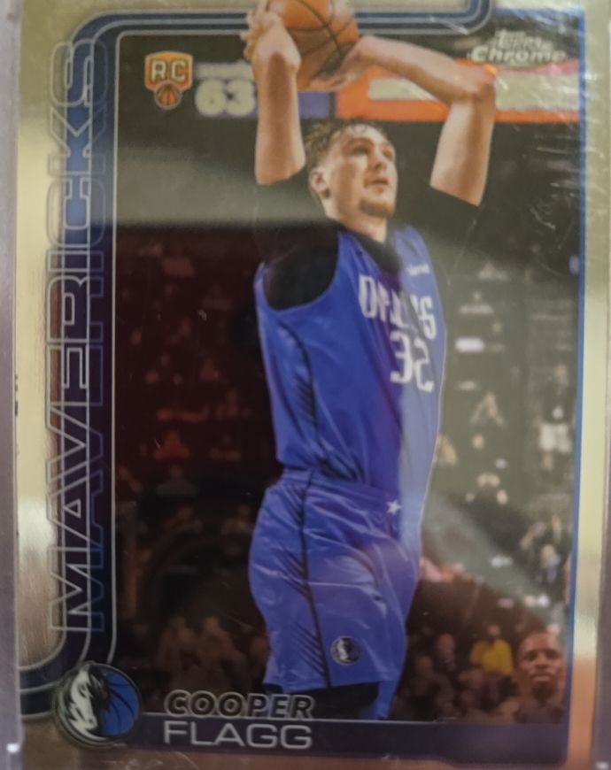2025 Topps Chrome #251 Cooper Flagg — front