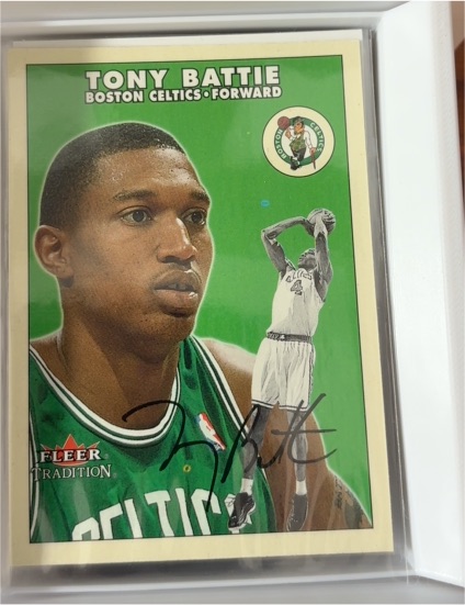 2000-01 Fleer Tradition #64 Tony Battie — front