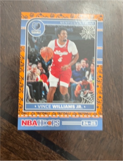 2024-25 Panini Haunted Hoops Orange #41 Vince Williams Jr. — front