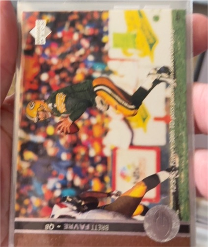 1996 Upper Deck #131 Brett Favre — front