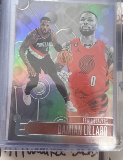 2022-23 Panini Chronicles Essentials #234 Damian Lillard — front