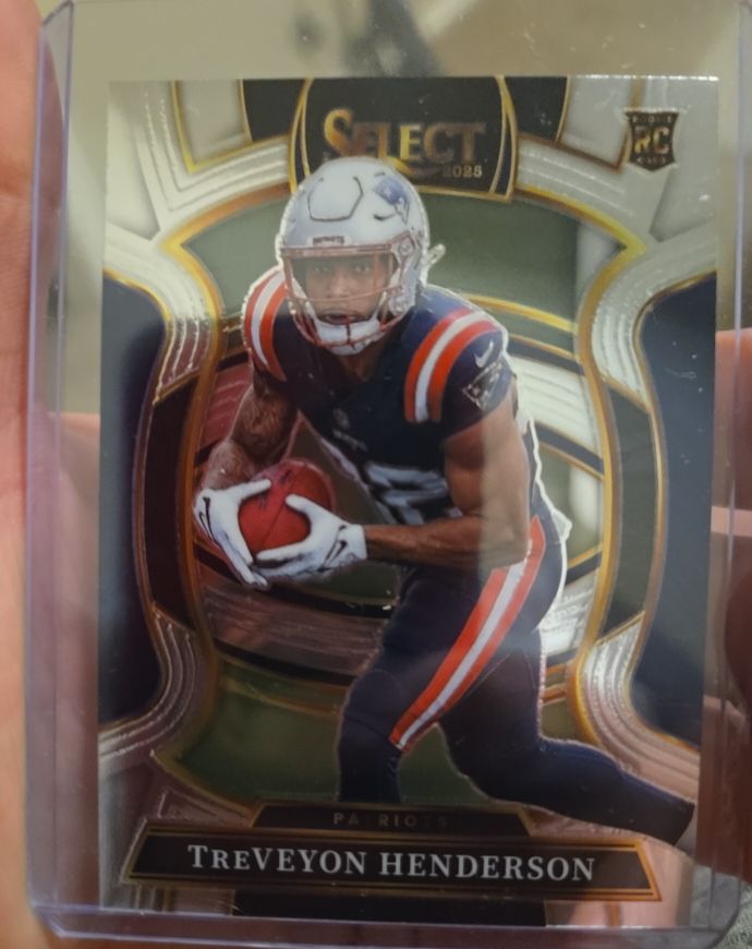 2025 Panini Select #78 Treveyon Henderson — front