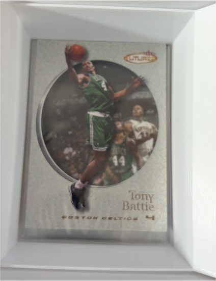 2000-01 Fleer Futures #109 Tony Battie — front