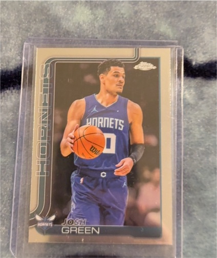 2025-26 Topps Chrome #47 Josh Green — front