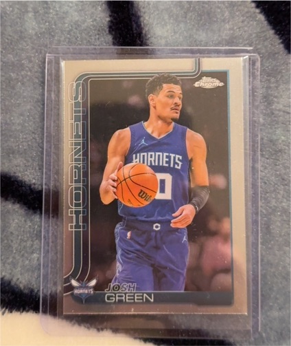 2025-26 Topps Chrome #47 Josh Green — front