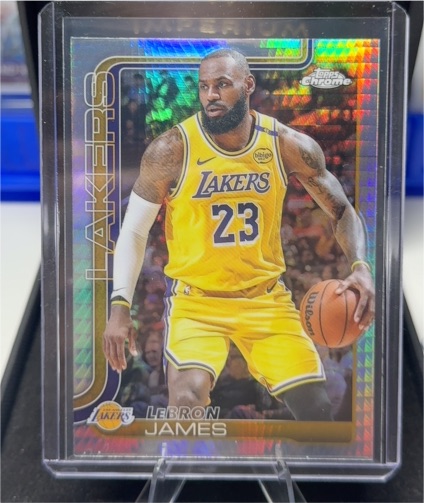 2025-26 Topps Chrome #127 LeBron James — front