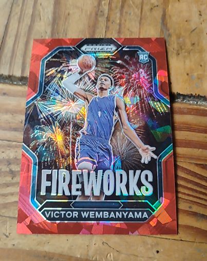 2023 Panini Prizm Draft Picks #1 Victor Wembanyama Fireworks Rookie — front