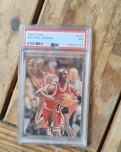 1994 Flair #326 Michael Jordan — front