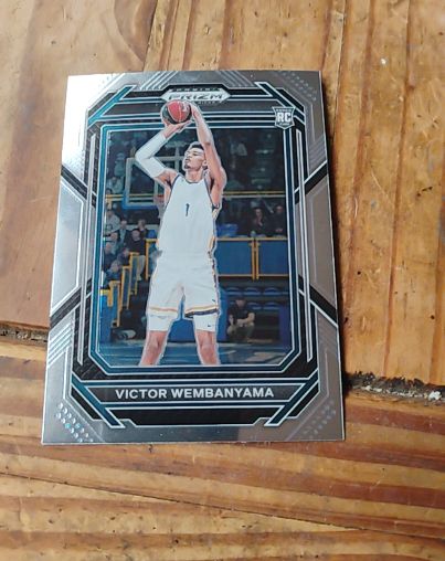2023 Panini Prizm Draft Picks #2 Victor Wembanyama — front