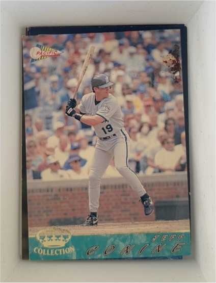 1996 Pacific Crown Collection #82 Jeff Conine — front