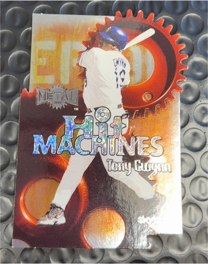 2000 Skybox Metal #4H Tony Gwynn Hit Machines — front