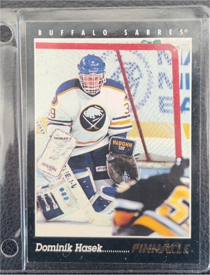 1993-94 Pinnacle #403 Dominik Hasek — front