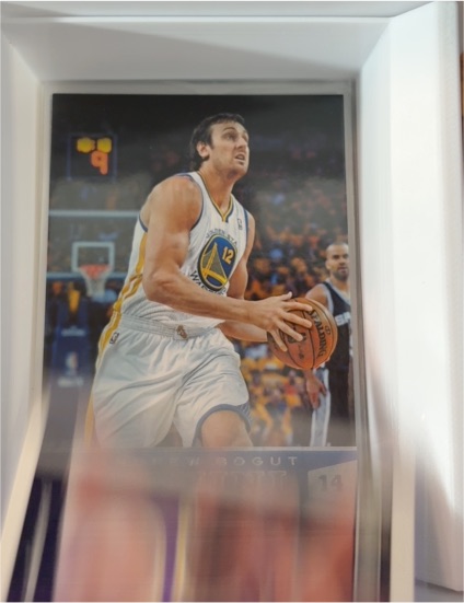 2013-14 Panini #24 Andrew Bogut — front