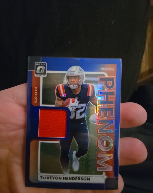 2025 Donruss Optic #RPBH-THN TreVeyon Henderson Rookie Phenom Patch Blue Hyper — front