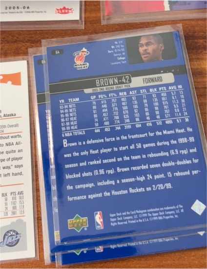 1992 Upper Deck #37 Dee Brown — front
