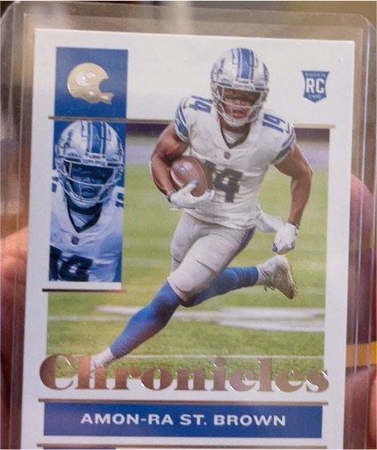 2021 Panini Chronicles #33 Amon-Ra St. Brown Rookie — front