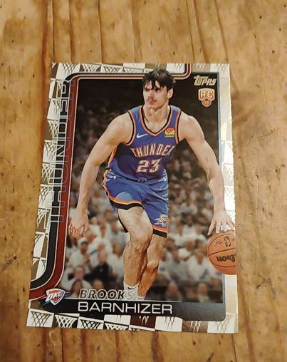 2025-26 Topps #245 Brooks Barnhizer — front