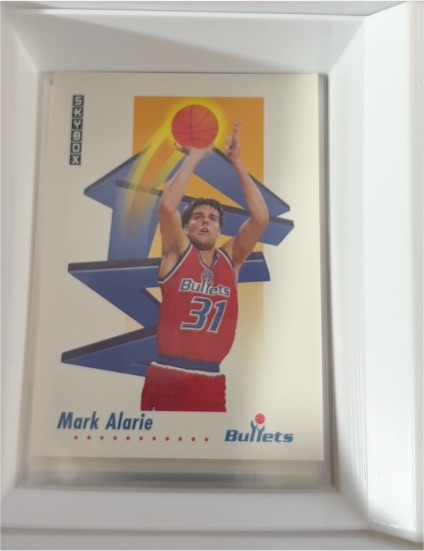 1991 SkyBox #287 Mark Alarie — front