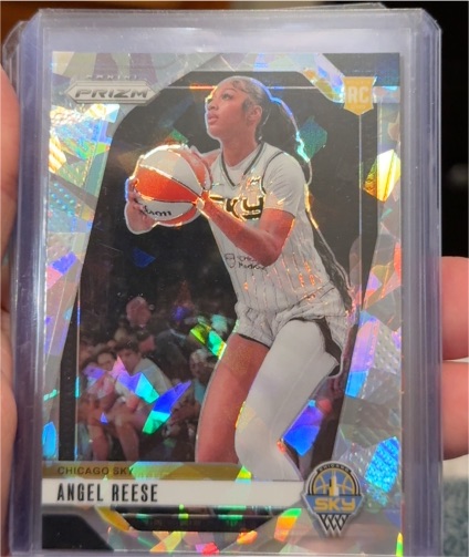 2024 Panini Prizm WNBA #10 Angel Reese — front