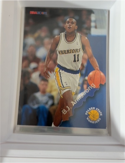 1996-97 NBA Hoops #52 B.J. Armstrong — front