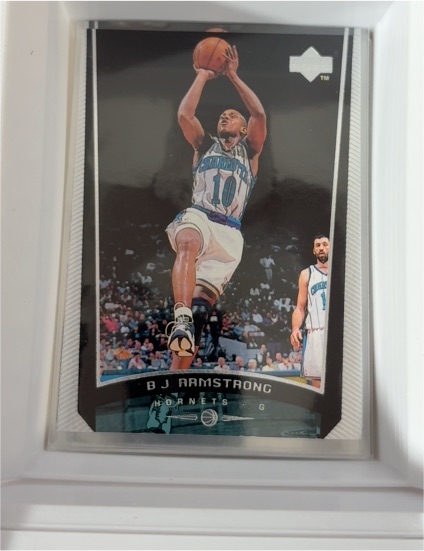 1998-99 Upper Deck #13 B.J. Armstrong — front