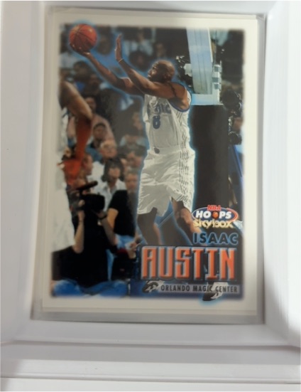 1999-00 Skybox NBA Hoops #128 Isaac Austin — front