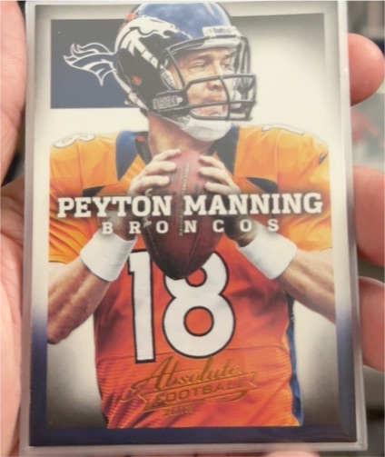 2013 Panini Absolute Football #31 Peyton Manning — front