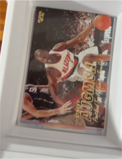 1993-94 Fleer Ultra #310 Stacey Augmon — front