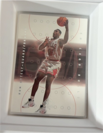 2000 SP Authentic #11 Ron Artest — front