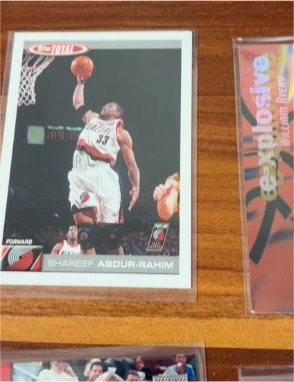 2004-05 Topps Total #22 Shareef Abdur-Rahim — front