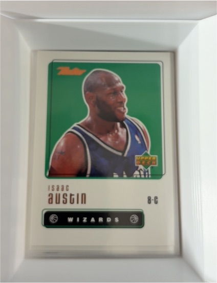 1999-00 Upper Deck Retro #22 Isaac Austin — front