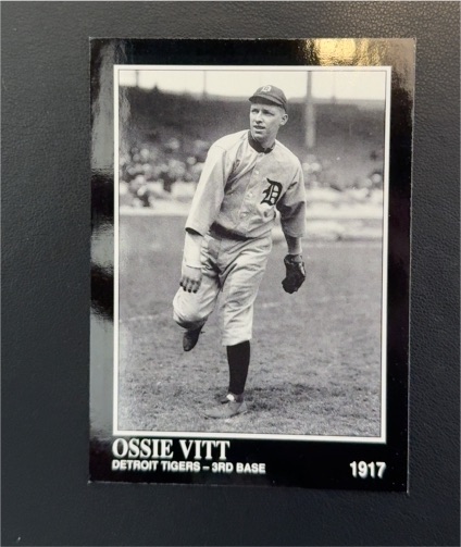 1992 The Sporting News Conlon Collection #495 Ossie Vitt — front