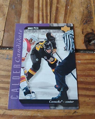 1994-95 Upper Deck #533 Mike Peca — front